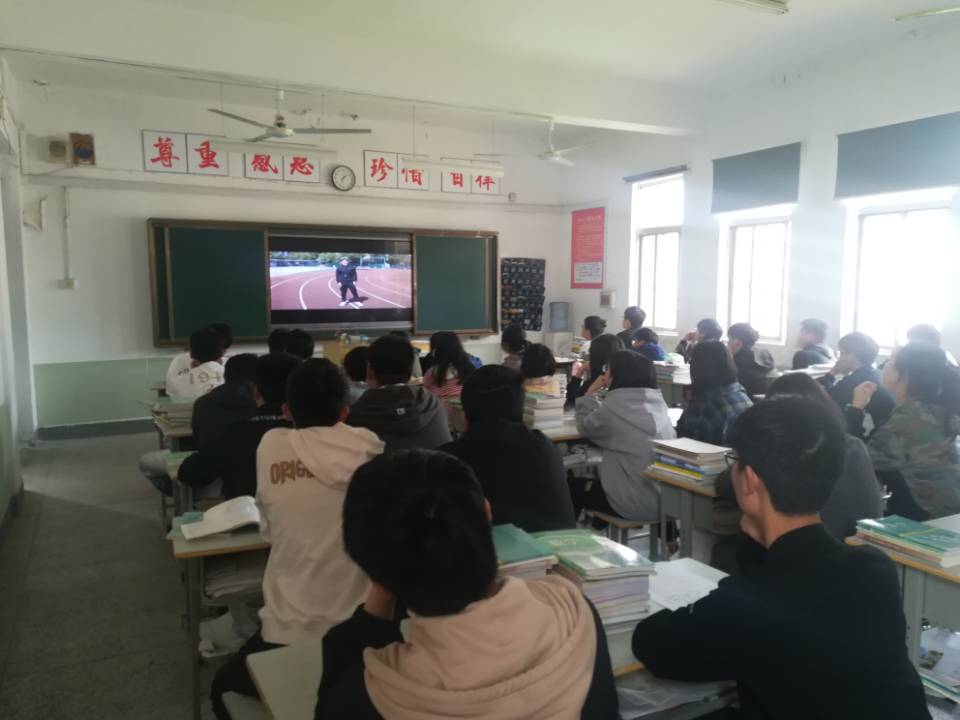 1556515212760006089.jpg 运动会.jpg