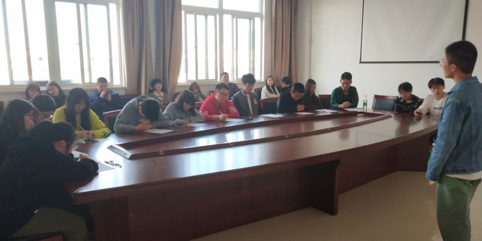 1571371045400013121.jpg 2.jpg