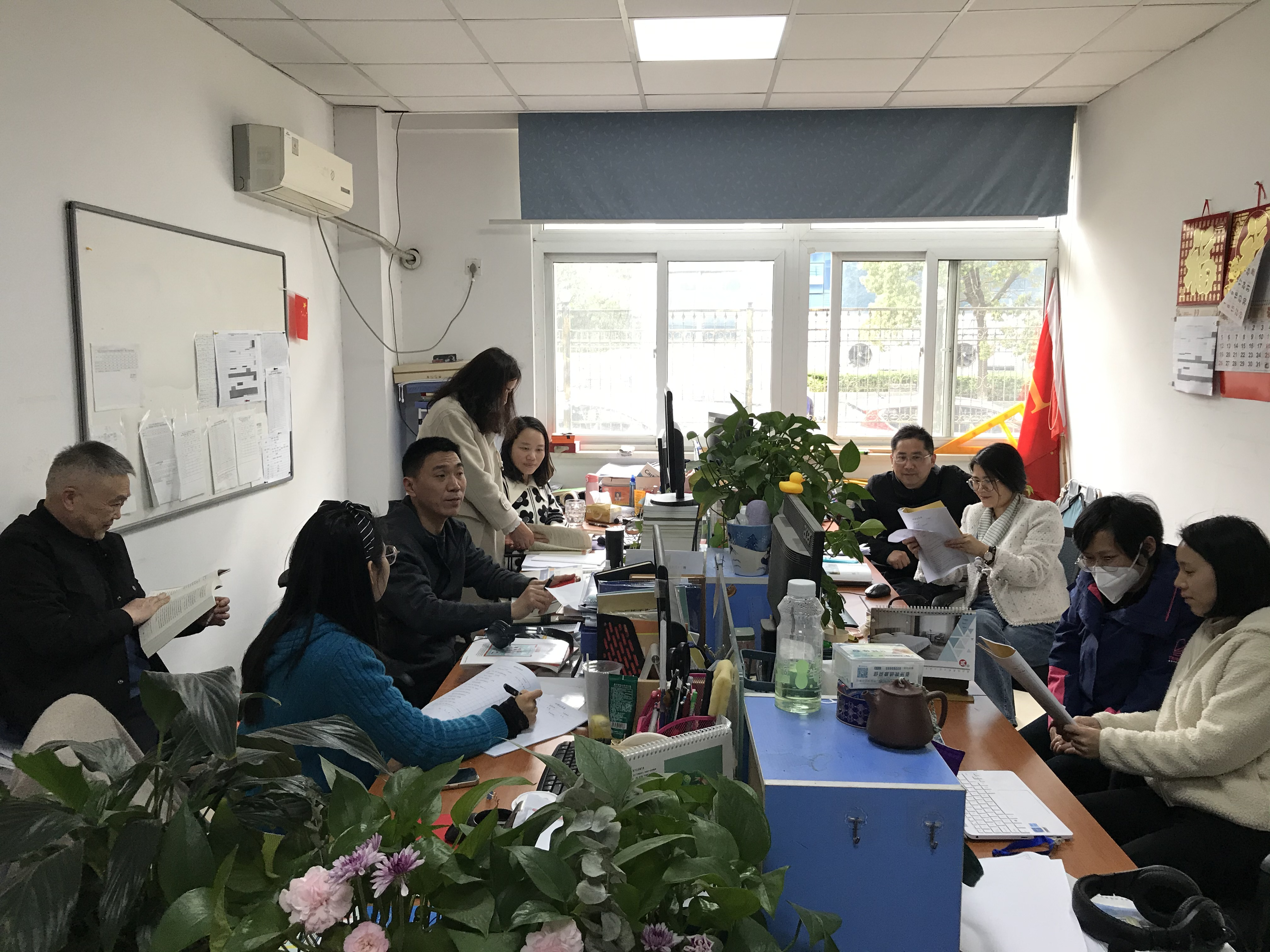 道路桥梁教研室组织政治学习暨开展教研活动