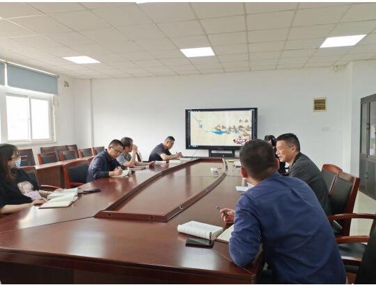 组织学习“社会主义建设的探索和曲折发展”