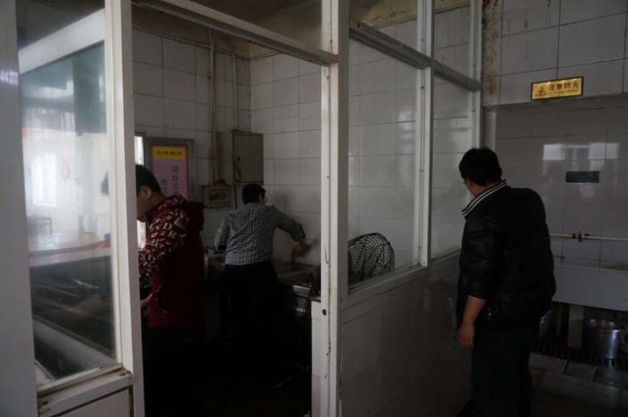 1490166515399082642.jpg 20150331185914811_s.jpg