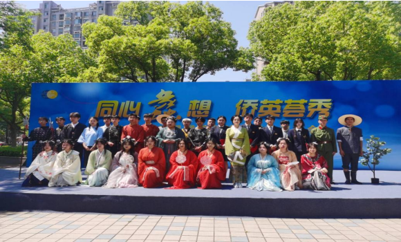 开云手机客户端师生参加统战文化惠民展演暨法治文化宣传游园会